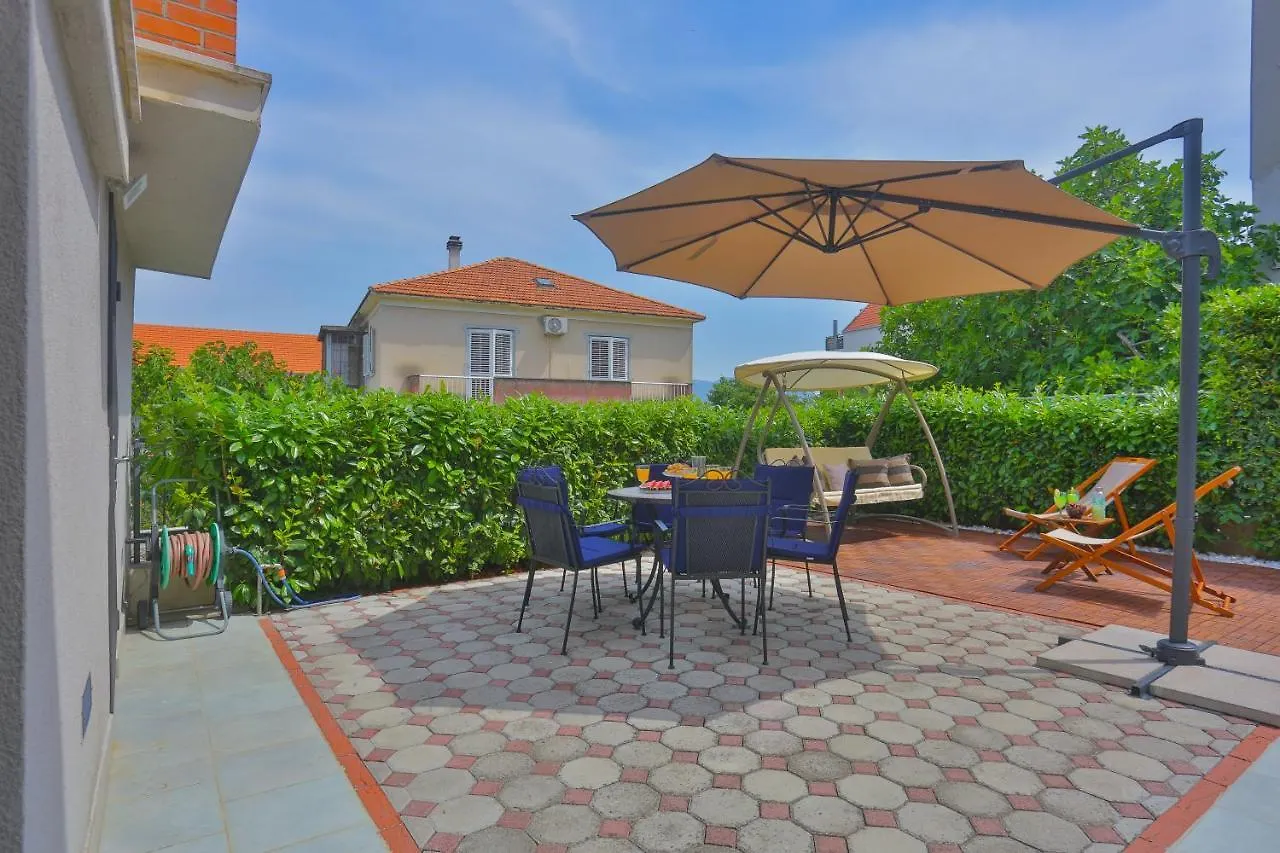 Luxury Villa Vibrass Split Konukevi