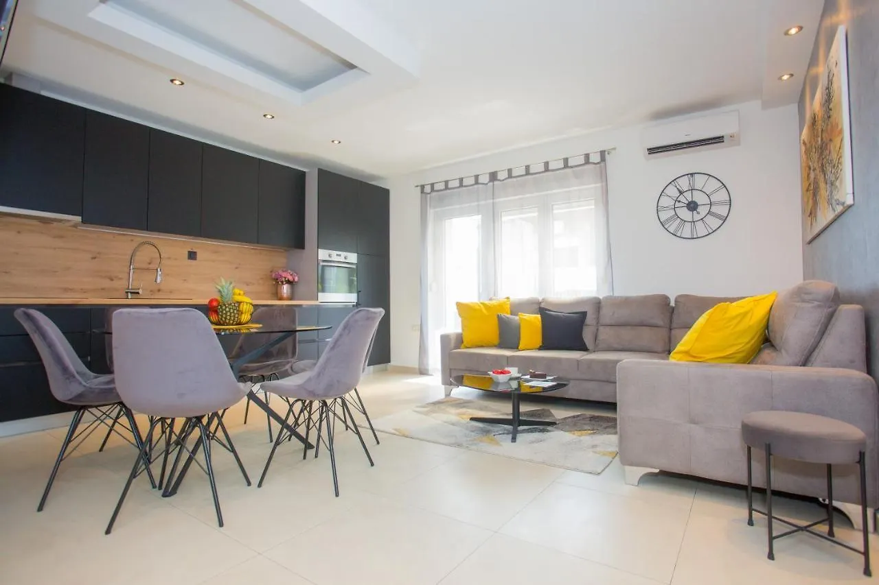 Luxury Villa Vibrass Split Konukevi